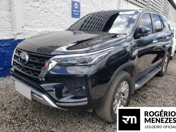 TOYOTA HILUX SW4 22/22