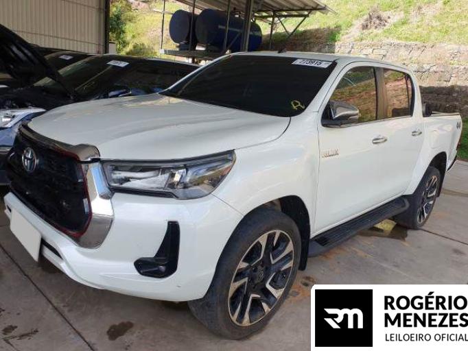 TOYOTA HILUX CD 21/21