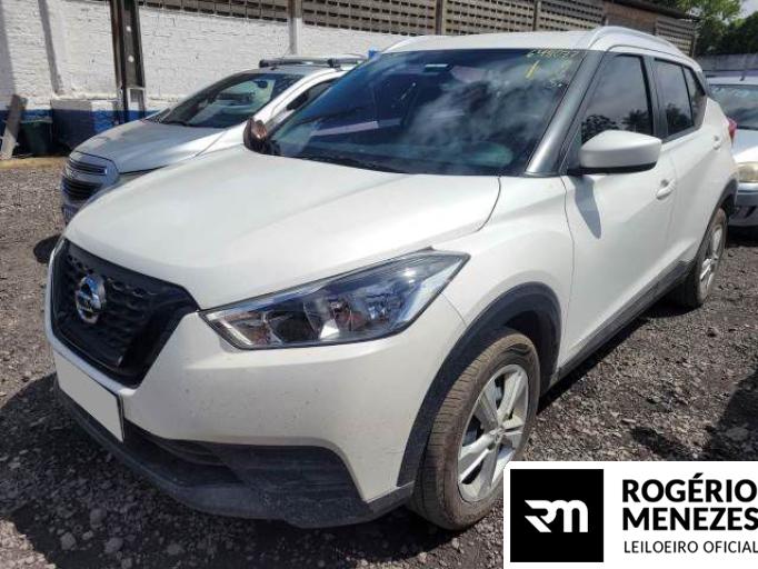 NISSAN KICKS 20/20