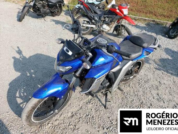 YAMAHA FZ25 FAZER 21/21