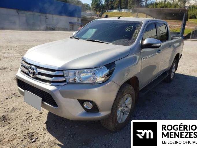 TOYOTA HILUX CD 16/16