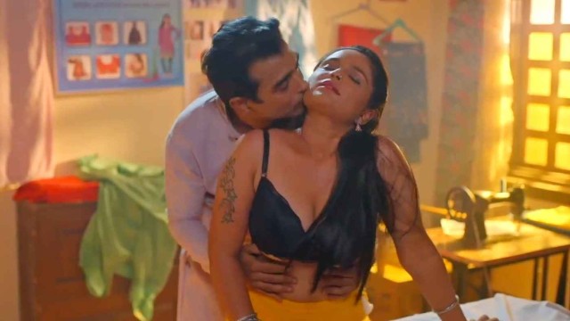 Chacha ki Silai Machine EP1 Saavantv Hindi Hot Web Series